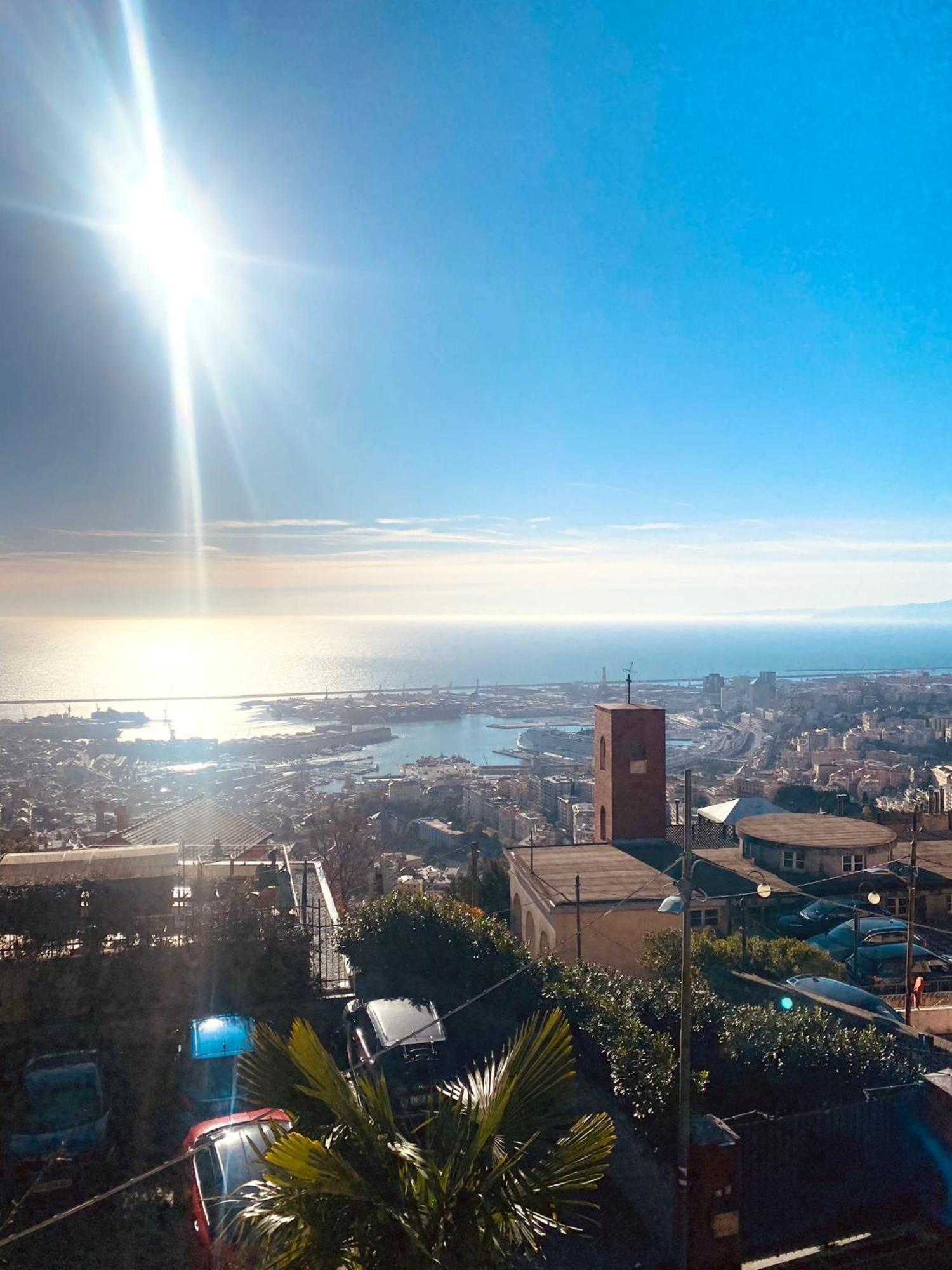 All'Osservatorio Genoa Luaran gambar